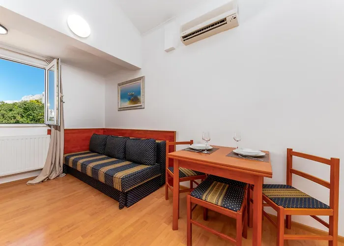Apartament Rossa *